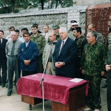 Встреча Путина с ополченцами. 1999 г.